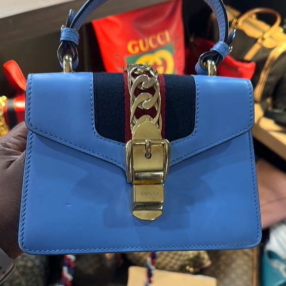 Gucci Mini Blue and Gold Bag with Structured Design - Picture 1 of 1